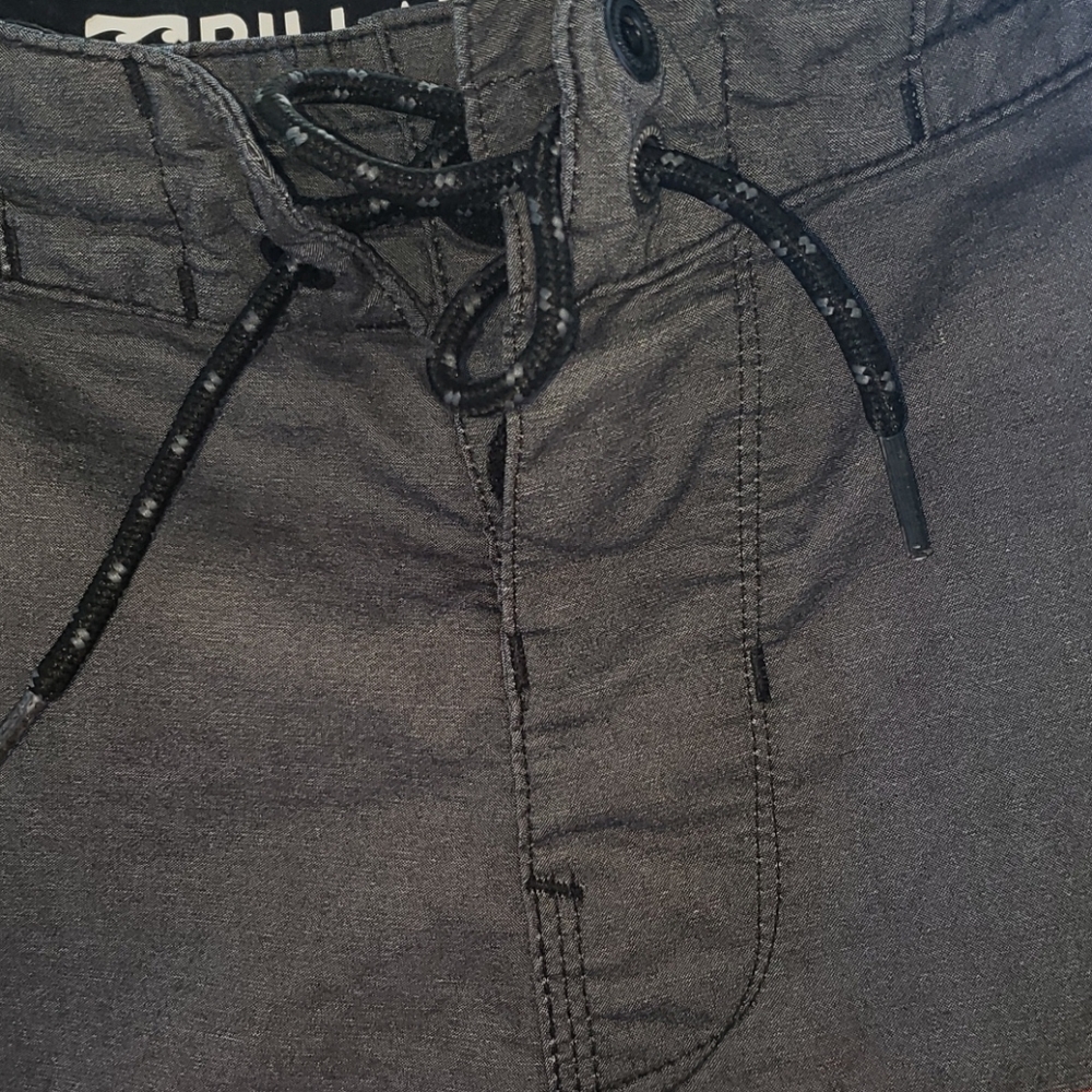 Billabong Men Shorts 32 - Picture 2 of 6